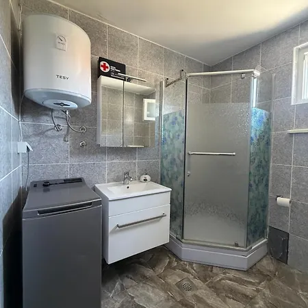 דירה Lojan *